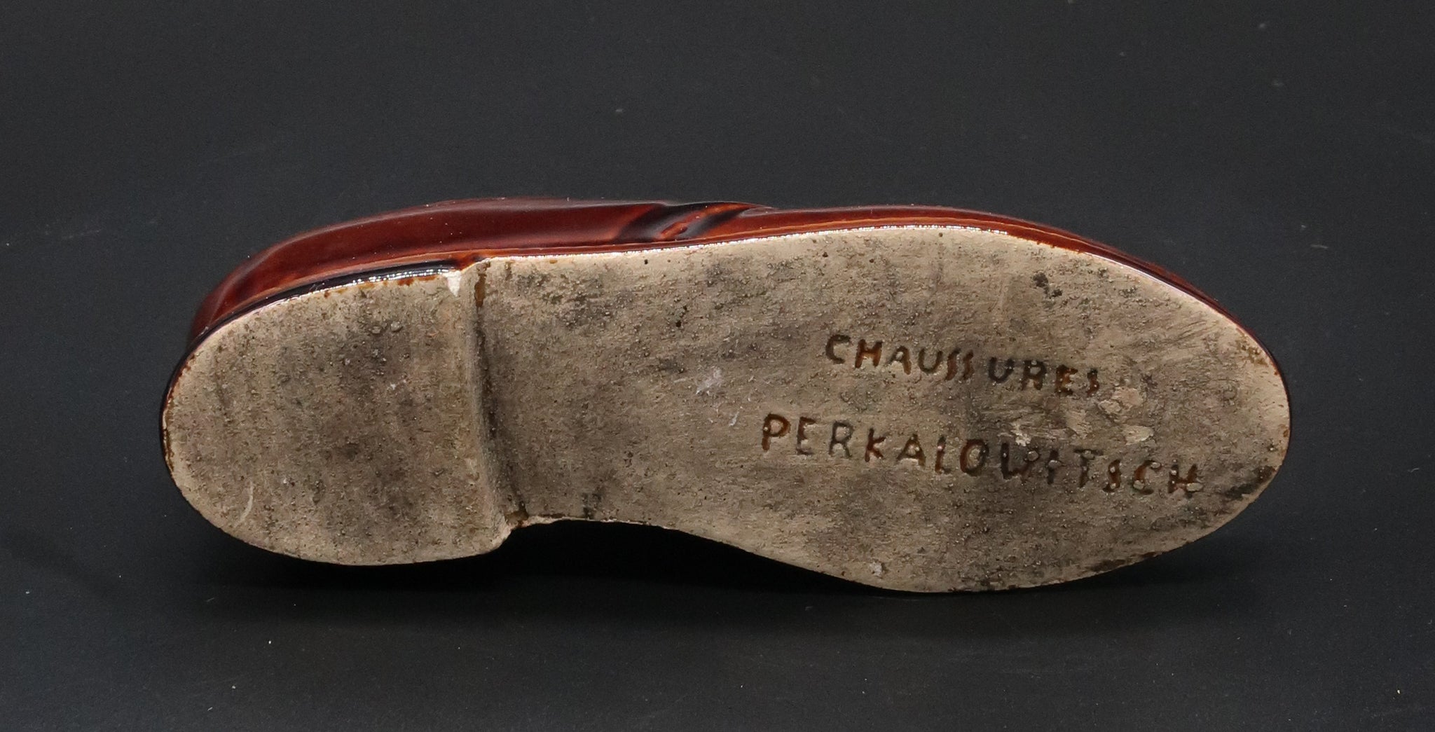 Ancien cendrier Chaussures Perkalowitsch