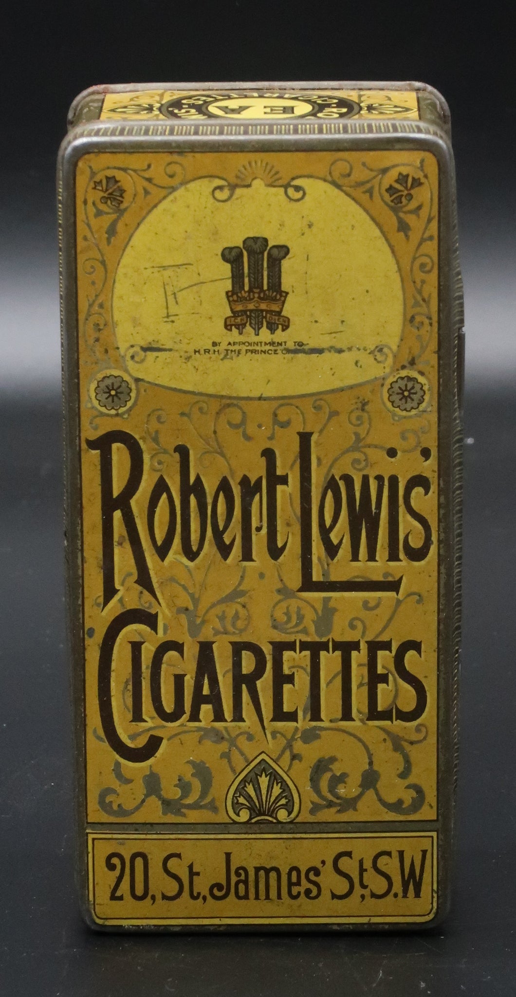 Ancienne Boite publicitaire Tabac Robert Lewis'